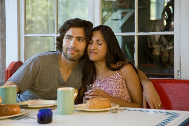 Signs of Infidelity In A Relationship: Couple relaxing at breakfast